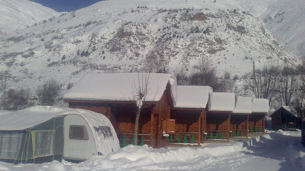 Camping Era Yerla D'Arties Exterior photo